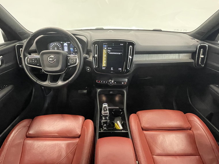 Vehicle Image 13