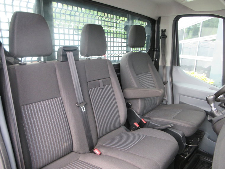 Vehicle Image 18