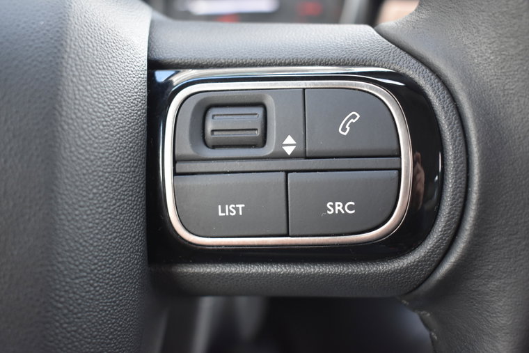 Vehicle Image 24