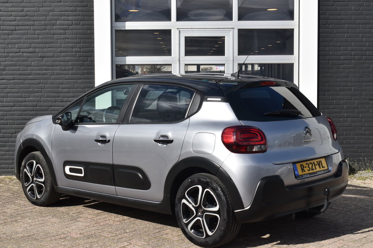 Vehicle Image 33