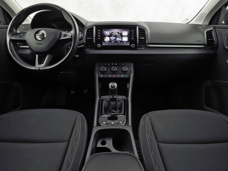 Vehicle Image 6