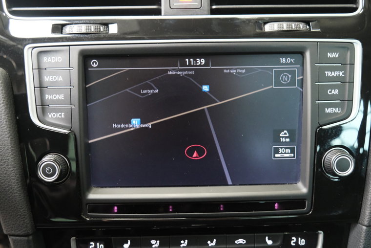 Vehicle Image 17