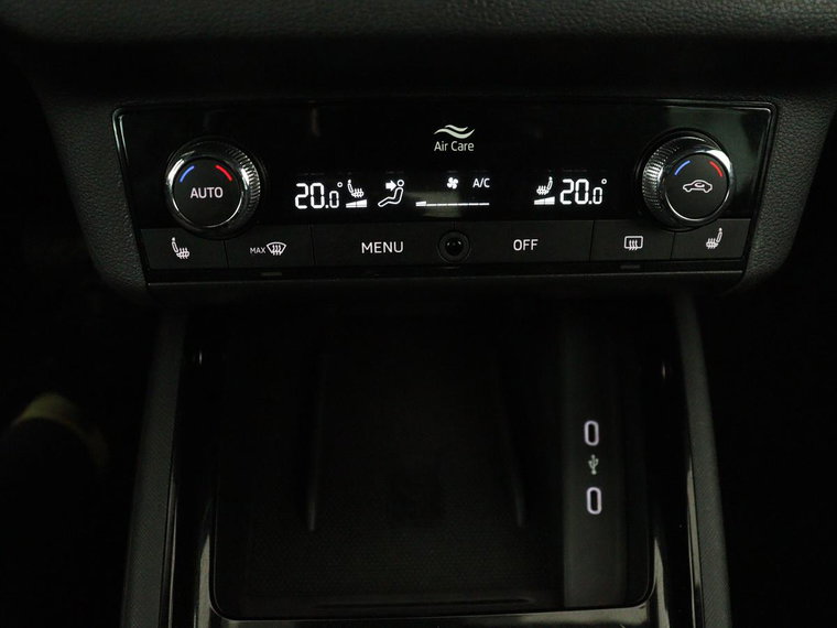 Vehicle Image 33