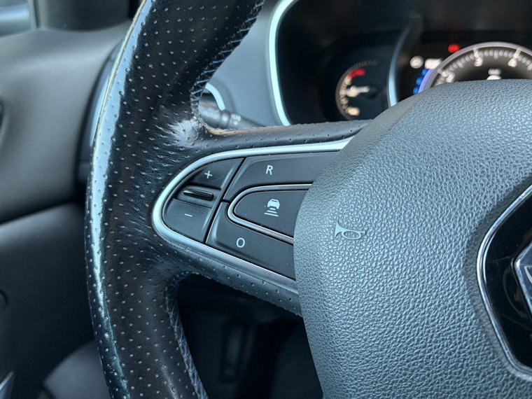 Vehicle Image 26