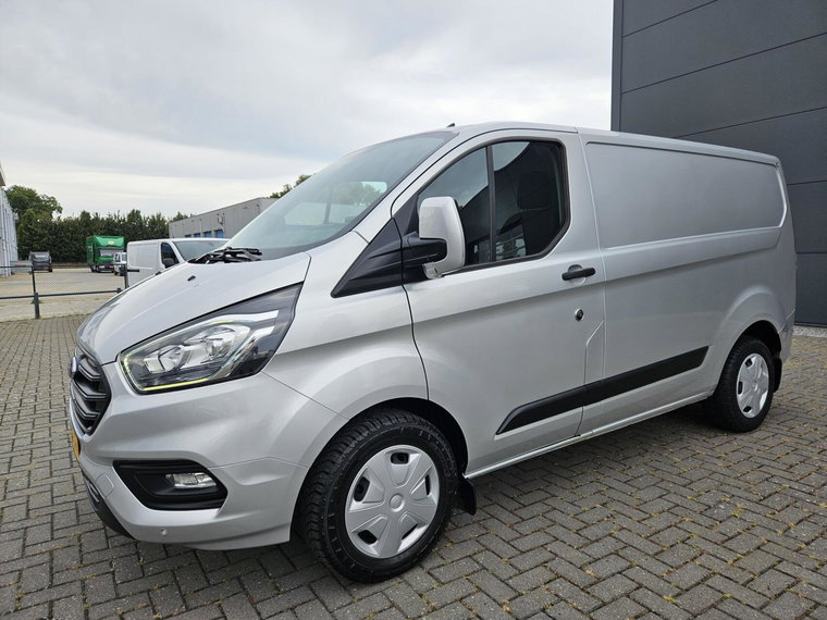 Vehicle Image 22