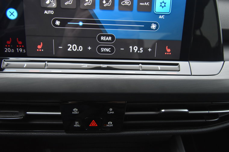 Vehicle Image 36
