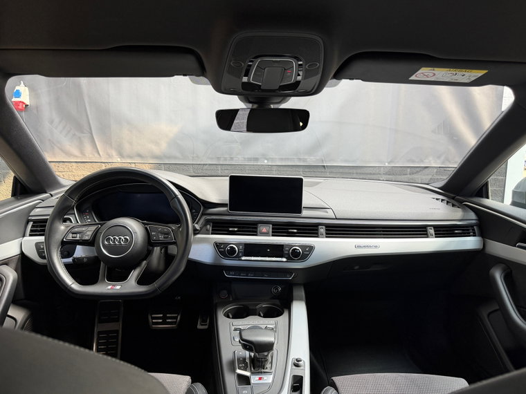Vehicle Image 40