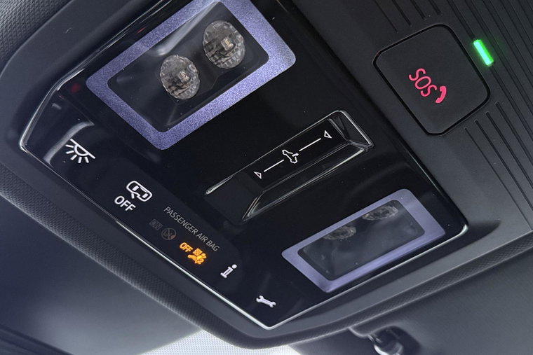 Vehicle Image 35