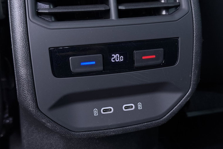 Vehicle Image 49