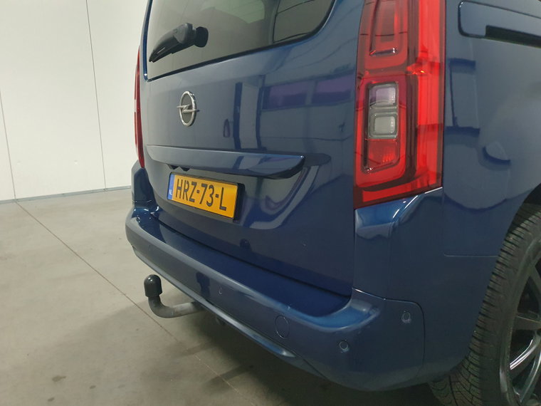 Vehicle Image 28