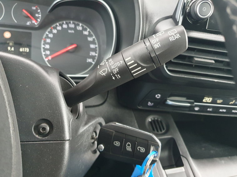 Vehicle Image 39