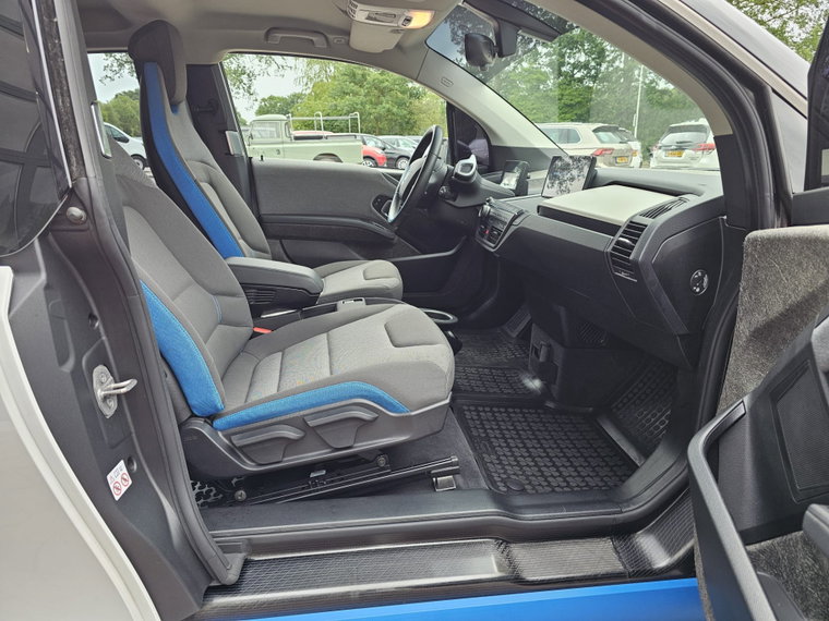 Vehicle Image 38