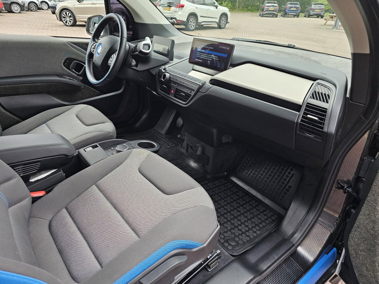 Vehicle Image 41