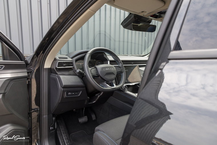 Vehicle Image 19