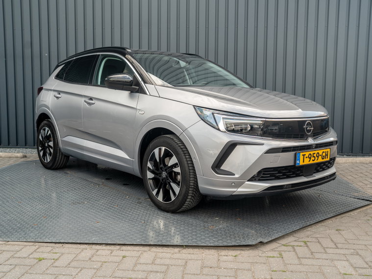 Vehicle Image 47
