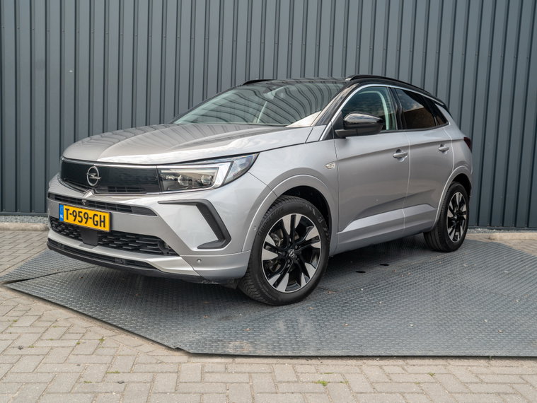 Vehicle Image 50