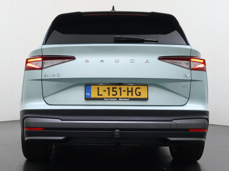 Vehicle Image 42