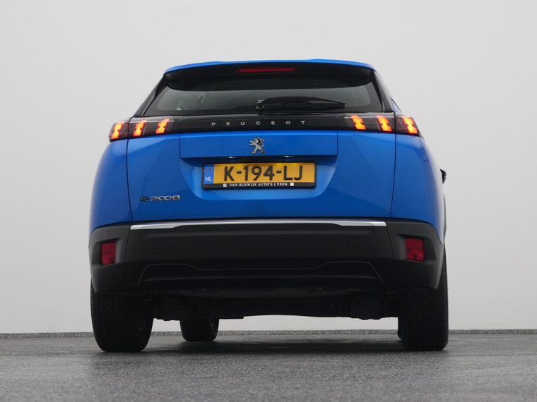Vehicle Image 37