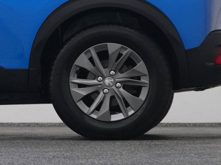 Vehicle Image 41
