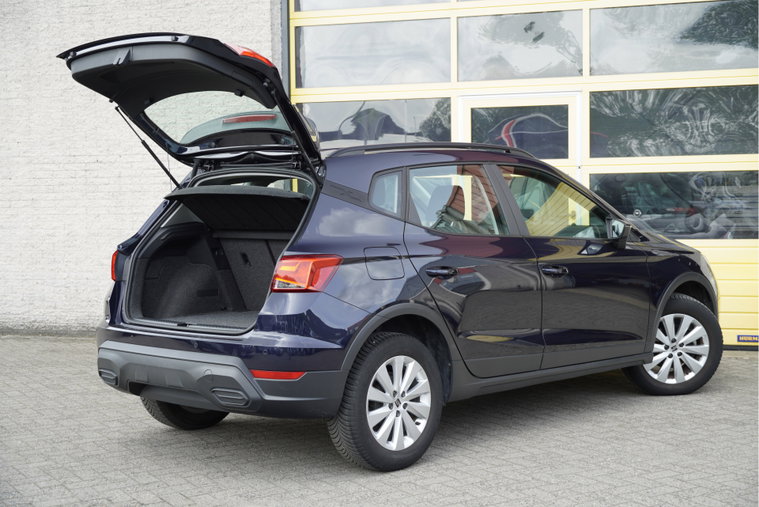 Vehicle Image 13