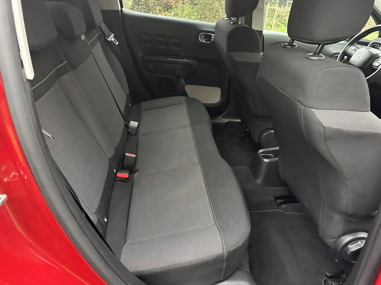 Vehicle Image 41