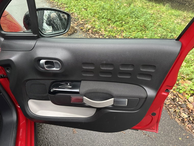 Vehicle Image 47