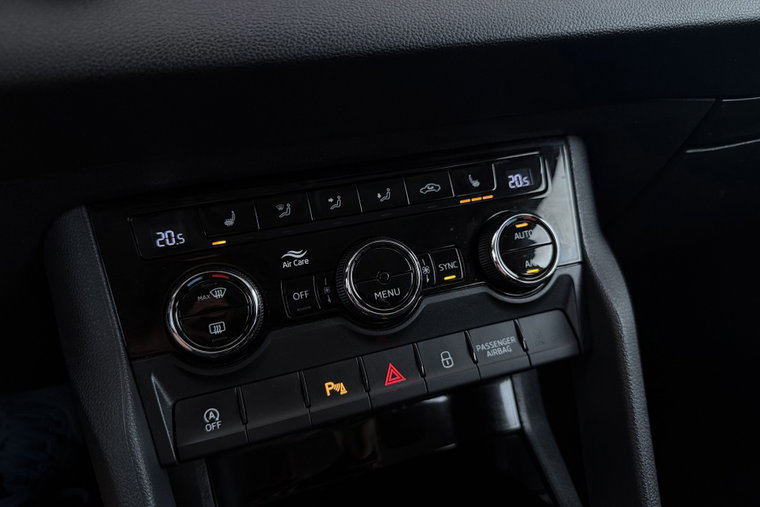 Vehicle Image 27