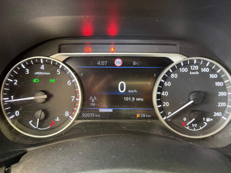 Vehicle Image 21