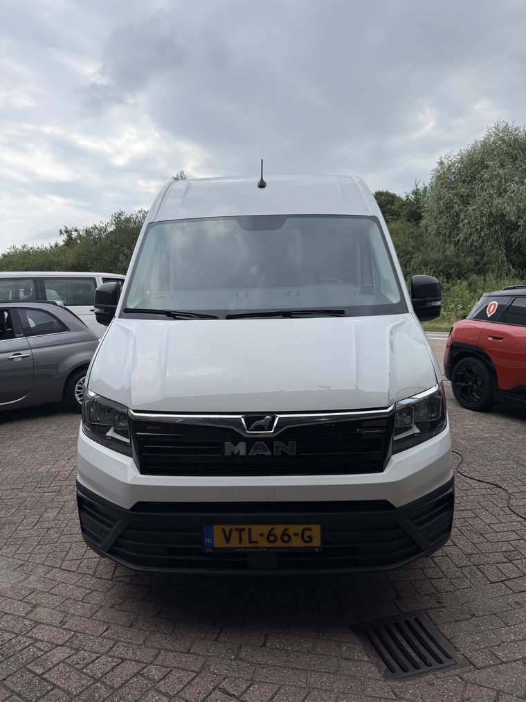Vehicle Image 17