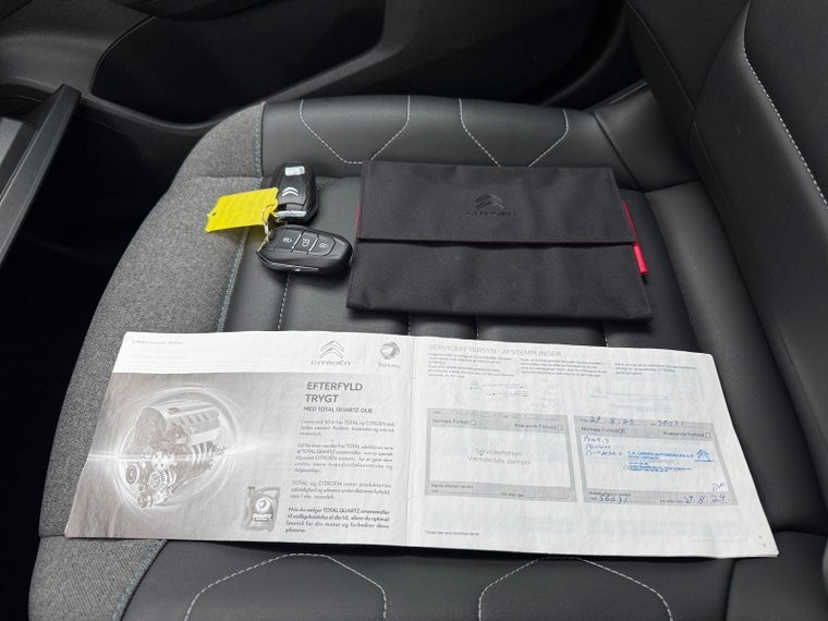 Vehicle Image 40