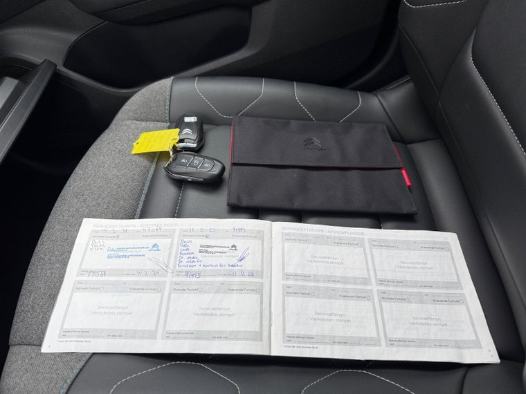 Vehicle Image 41