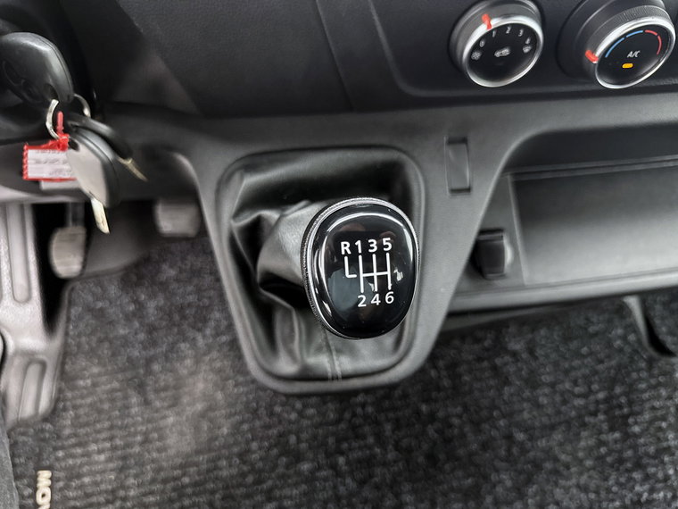 Vehicle Image 26