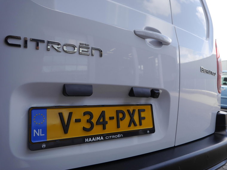 Vehicle Image 33