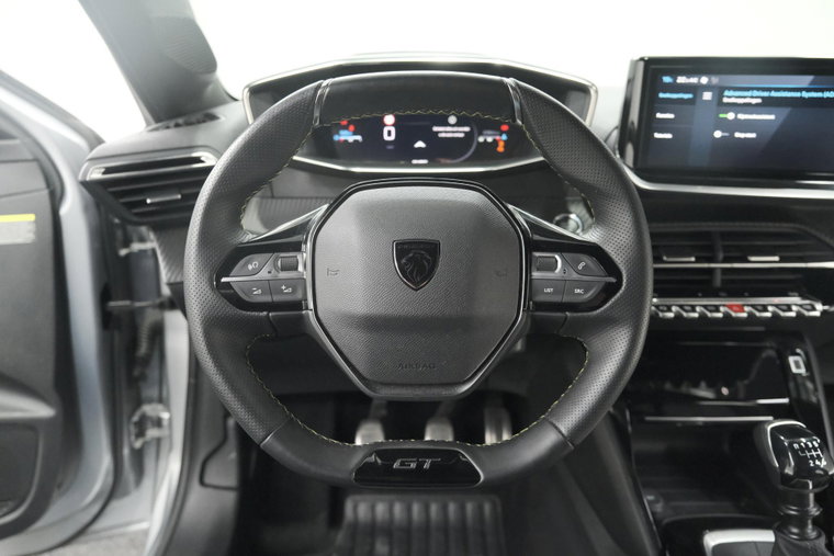 Vehicle Image 27