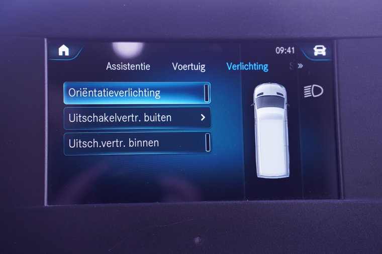 Vehicle Image 35