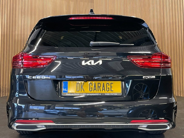 Vehicle Image 39