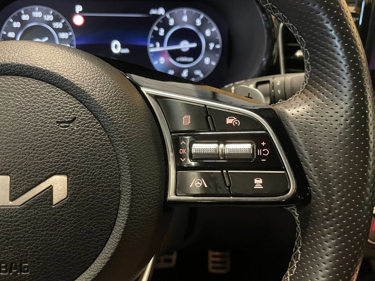 Vehicle Image 48