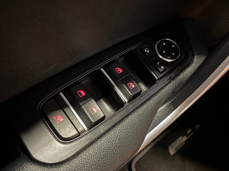 Vehicle Image 51