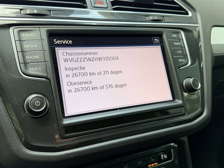 Vehicle Image 23