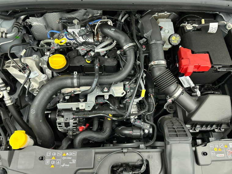 Vehicle Image 32