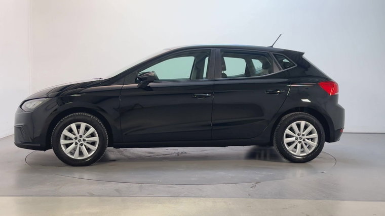 Vehicle Image 16