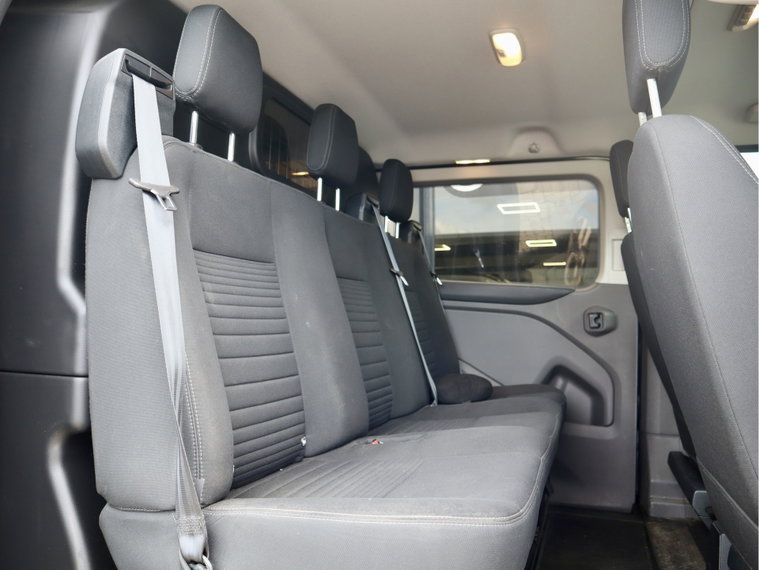 Vehicle Image 21