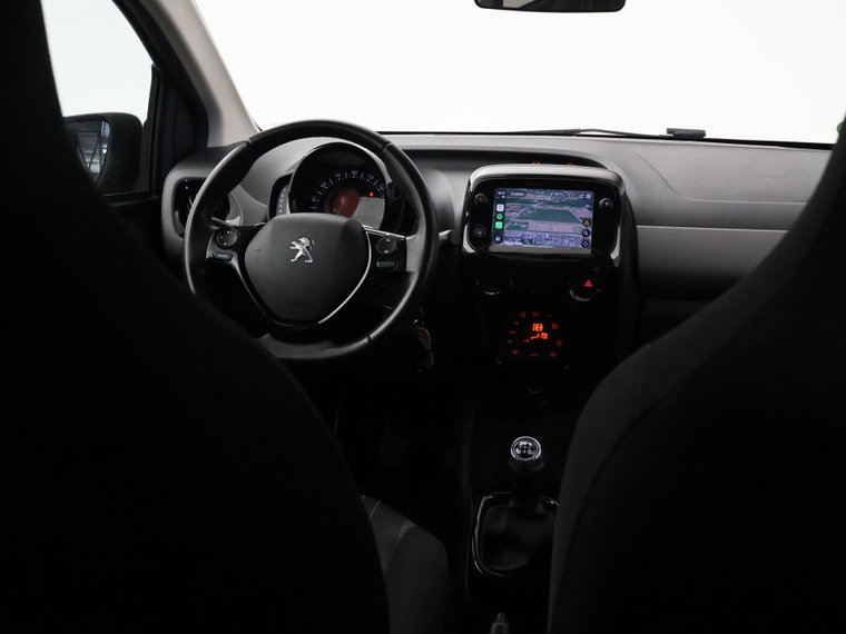 Vehicle Image 17