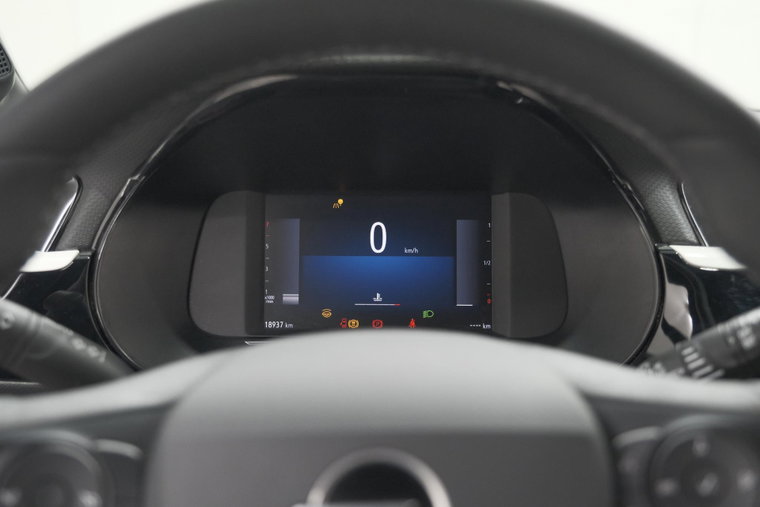 Vehicle Image 35