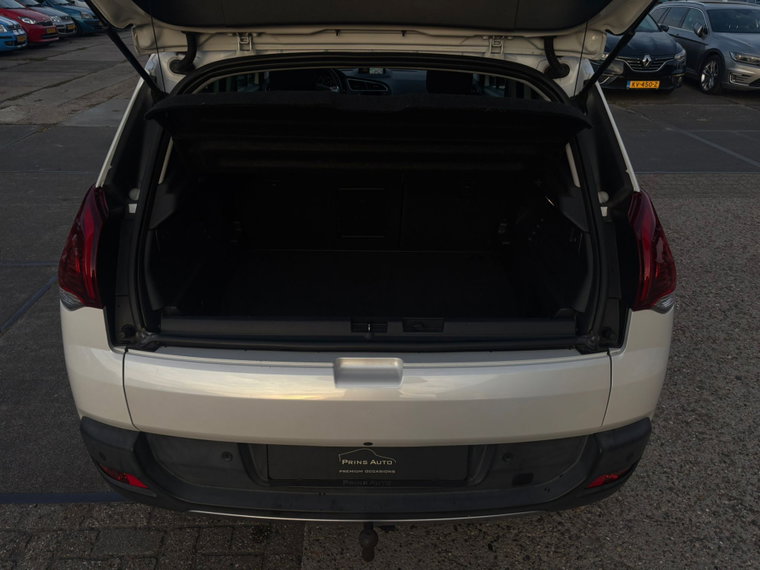 Vehicle Image 26
