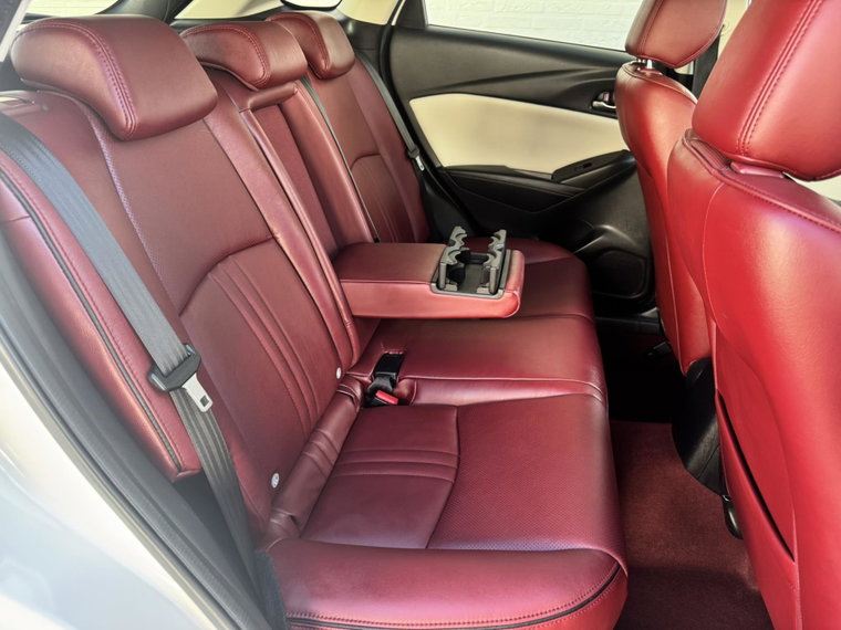 Vehicle Image 36