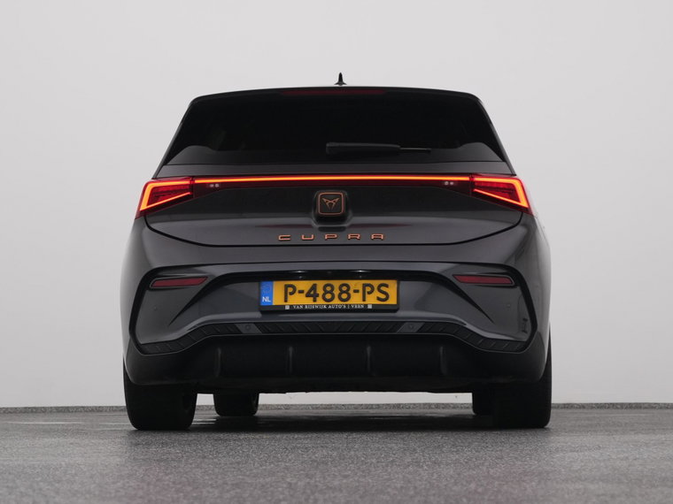 Vehicle Image 37