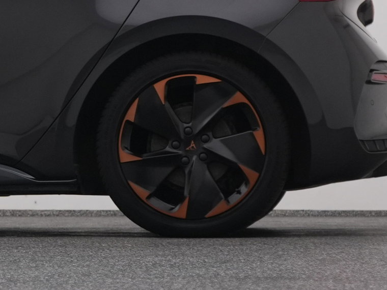Vehicle Image 41