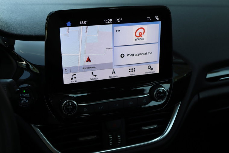 Vehicle Image 18
