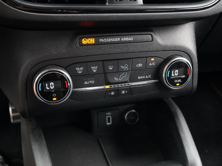 Vehicle Image 41